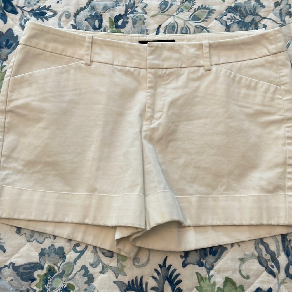 Mossimo Stretch white shorts